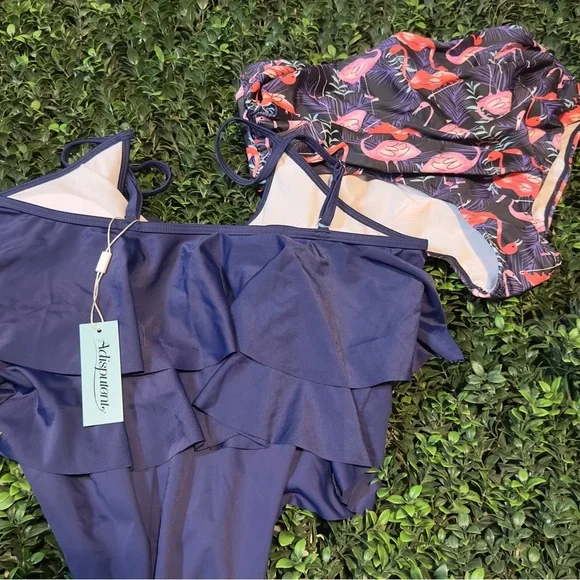 Navy blue flamingo bikini set. - Picture 2 of 8